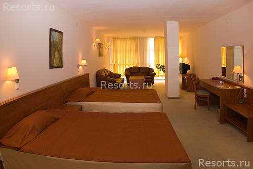 Plaza Hotel 4